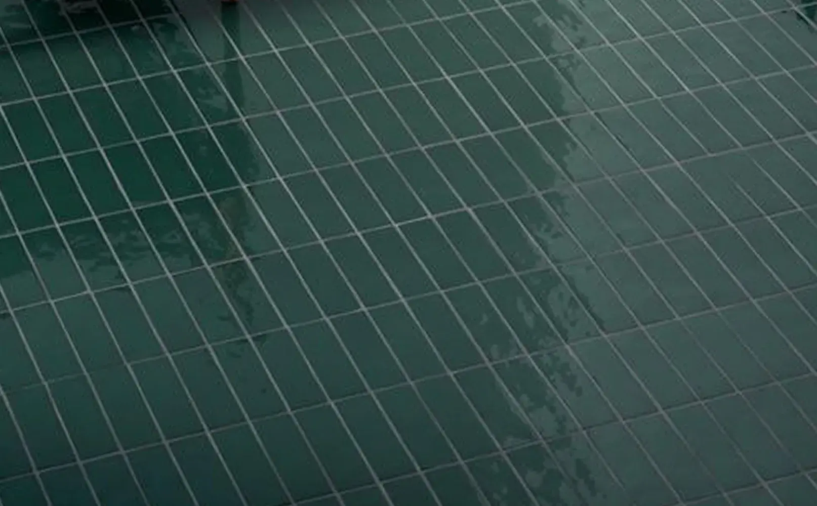 azulejo verde brillante